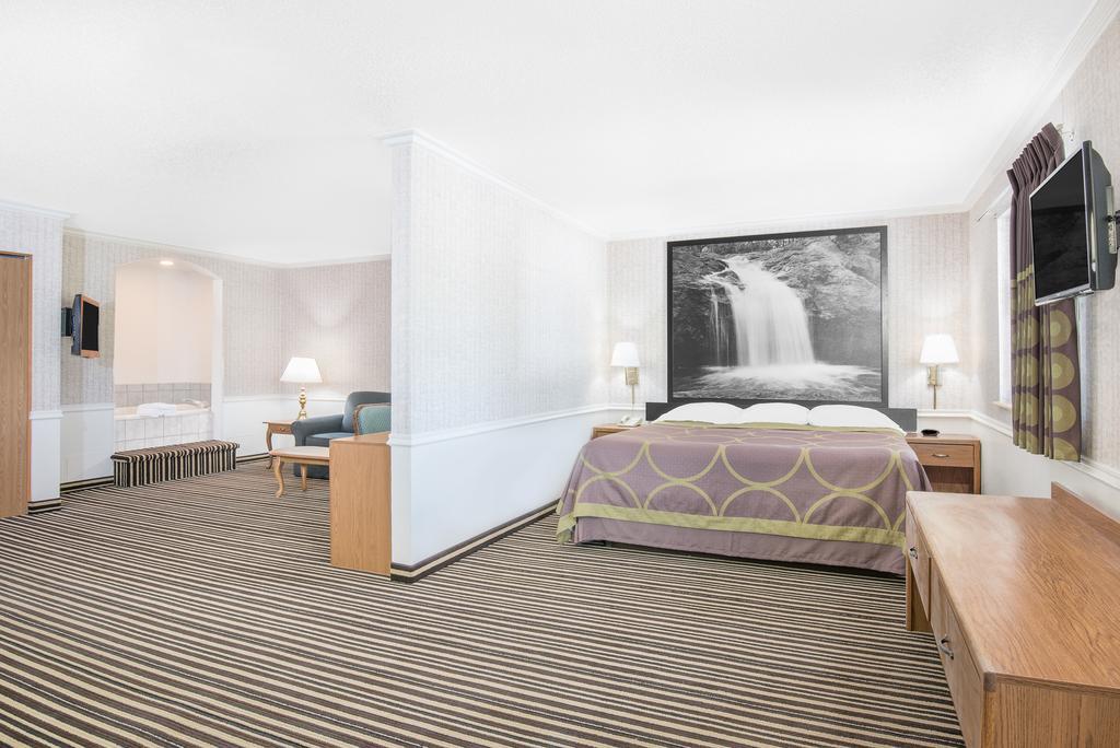 ซูเปอร์ 8 บาย วินด์แฮม มอร์ริส Hotel Morris ภายนอก รูปภาพ